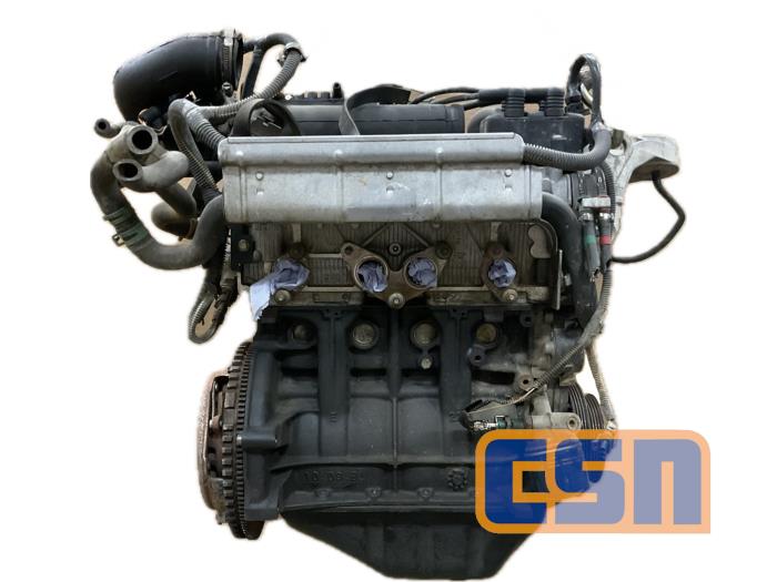 Engine from a Renault Clio (B/C57/357/557/577) 1.2 Eco Kat. 2008