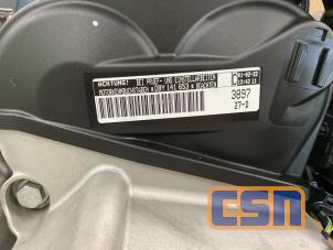 Engine from a Seat Ibiza V (KJB) 1.0 TGI 12V 2022