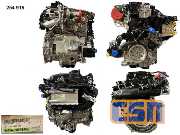 Nowe Silnik Mercedes C (W206) C-200 1.5 EQ Boost Cena € 5.927,79 Z VAT oferowane przez CSN Engines