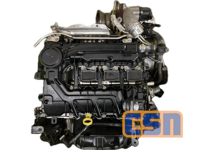 Engine from a Opel Astra K Sports Tourer 1.2 Turbo 12V 2021