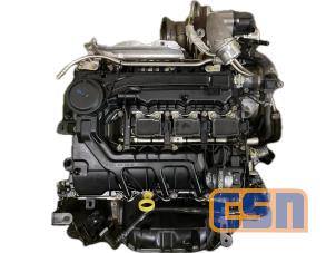 Engine from a Opel Astra K Sports Tourer 1.2 Turbo 12V 2021