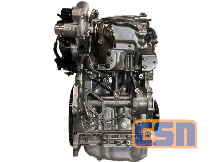 Engine from a Opel Astra K Sports Tourer 1.2 Turbo 12V 2024