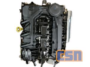 Engine from a Opel Astra K Sports Tourer 1.2 Turbo 12V 2021