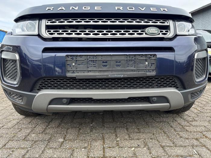 Grill från en Land Rover Range Rover Evoque (LVJ/LVS) 2.0 D 150 16V 2017