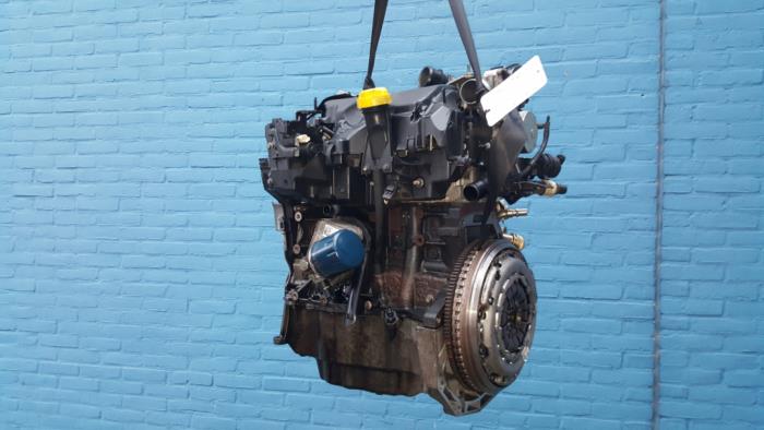 Used Engine Renault Megane Price € 786,50 Inclusive VAT offered by AKAS Automaterialen
