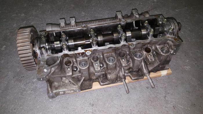 Begagnade Topplock Renault Vel Satis Pris € 60,50 Inklusive moms erbjuds av AKAS Automaterialen