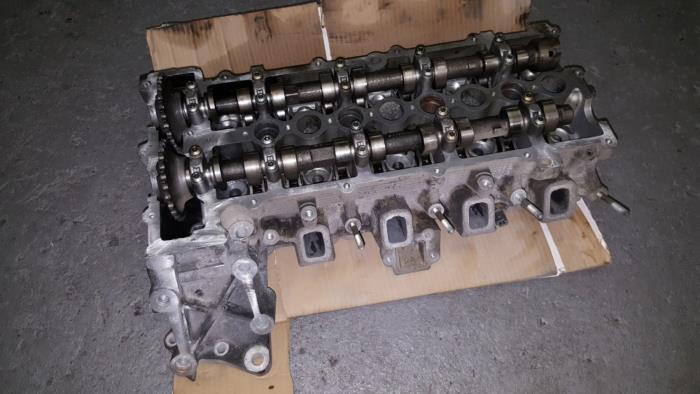 Begagnade Topplock Landrover Freelander Pris € 121,00 Inklusive moms erbjuds av AKAS Automaterialen