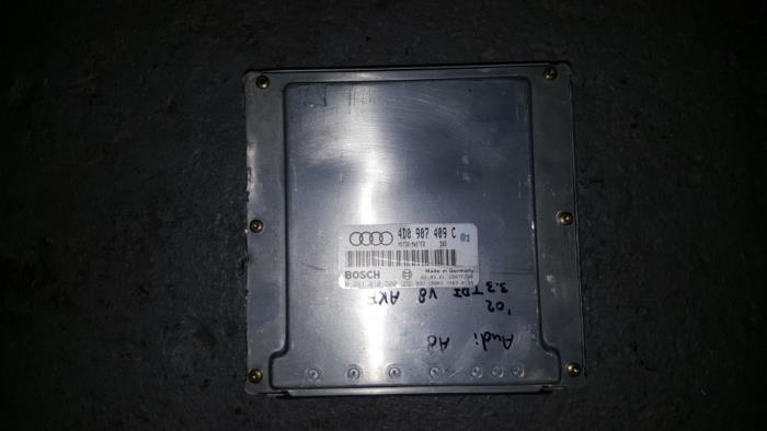 Used Engine management computer Audi A8 Price € 90,75 Inclusive VAT offered by AKAS Automaterialen