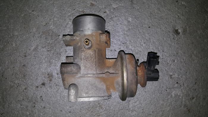 Usados Válvula EGR Ford Transit Precio € 36,30 IVA incluido ofrecido por AKAS Automaterialen