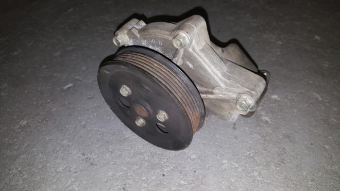 Begagnade Vattenpump Hyundai I30 Pris € 36,30 Inklusive moms erbjuds av AKAS Automaterialen