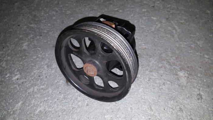 Begagnade Vattenpump Fiat Punto Grande Pris € 24,20 Inklusive moms erbjuds av AKAS Automaterialen