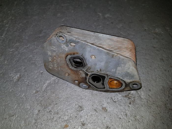 Gebrauchte Ölkühler Landrover Freelander Preis € 30,25 Mit Mehrwertsteuer angeboten von AKAS Automaterialen