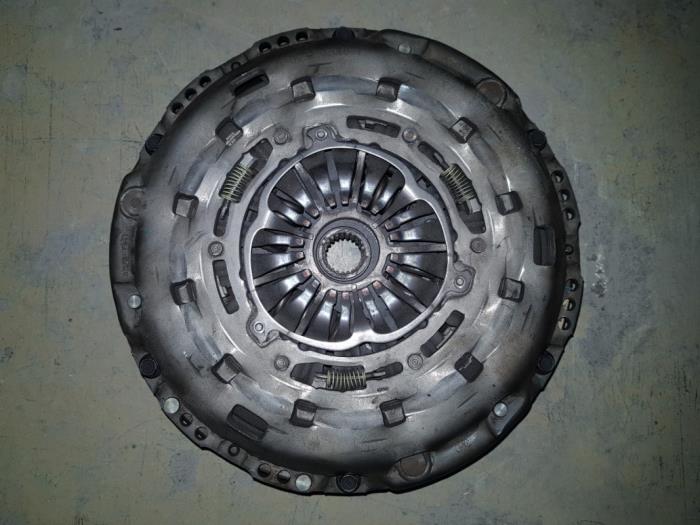 Used Flywheel Ford Transit Price € 181,50 Inclusive VAT offered by AKAS Automaterialen