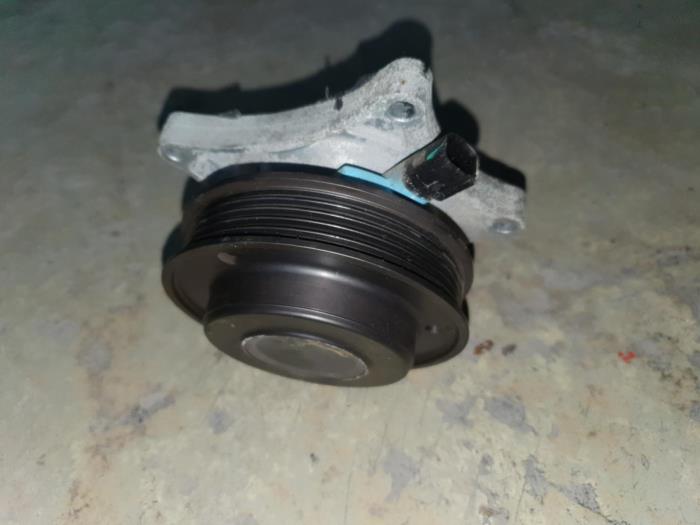Begagnade Vattenpump Opel Karl Pris € 60,50 Inklusive moms erbjuds av AKAS Automaterialen