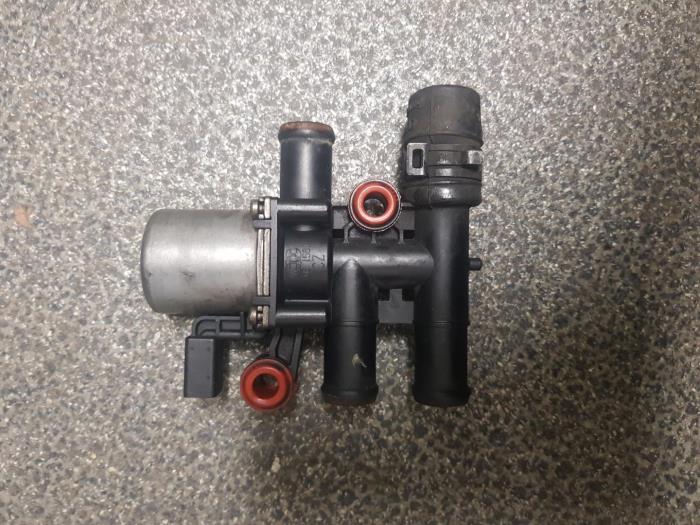 Begagnade Vattenpump Audi A6 Pris € 36,30 Inklusive moms erbjuds av AKAS Automaterialen