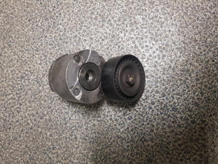 Usados Tensor correa múltiple Fiat Doblo Precio € 18,15 IVA incluido ofrecido por AKAS Automaterialen