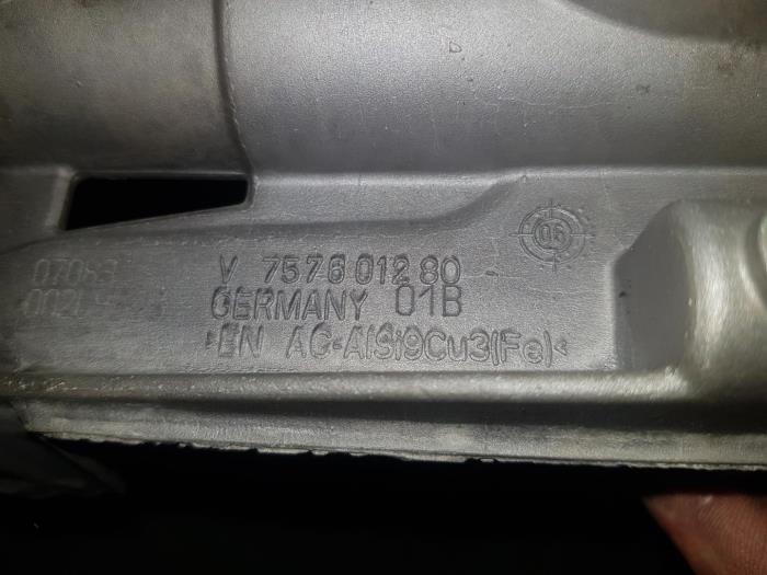 Ölpumpe van een Peugeot 3008 2010