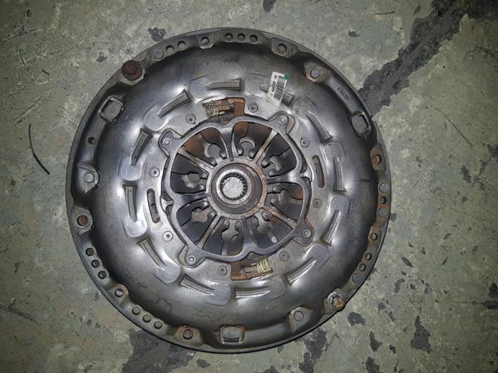 Clutch pressure plate