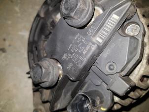 Dynamo van een Iveco New Daily 2005