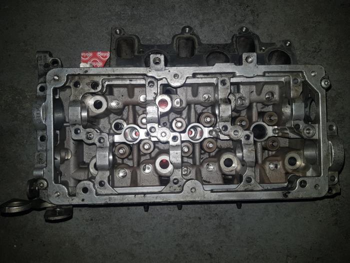 Używane Glowica cylindra Volkswagen Polo Cena € 60,50 Z VAT oferowane przez AKAS Automaterialen