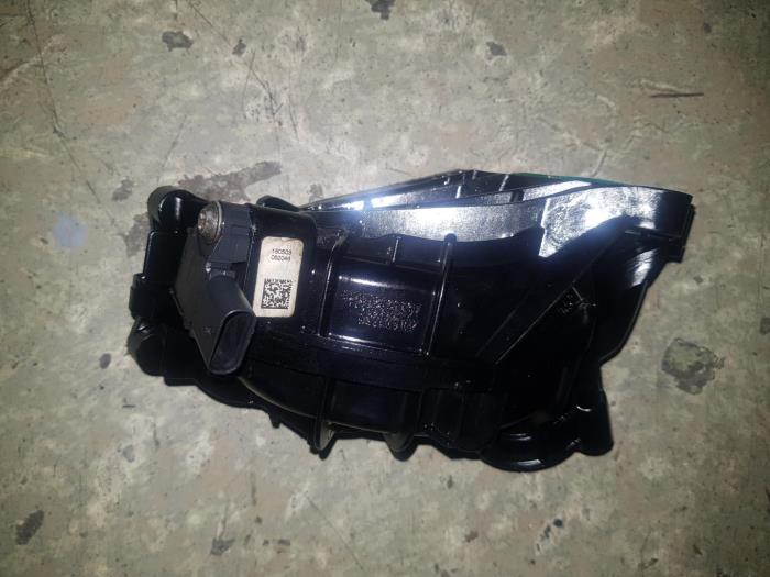 Gebrauchte Ansaugbrugge Ford Transit Custom Preis € 48,40 Mit Mehrwertsteuer angeboten von AKAS Automaterialen