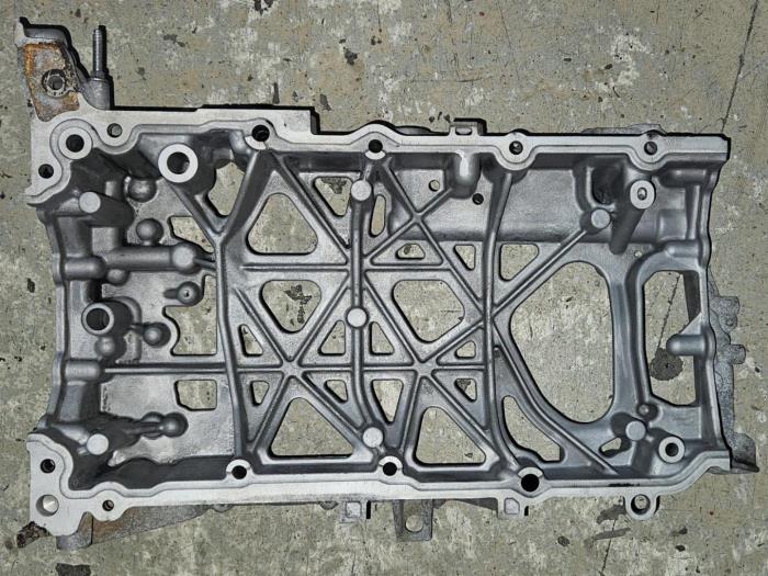Usagé Couvercle carter Ford Transit Custom Prix € 181,50 Prix TTC proposé par AKAS Automaterialen