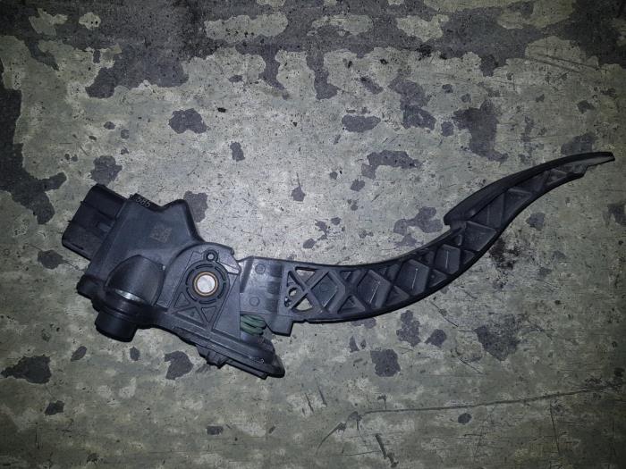 Begagnade Gaspedalsensor Peugeot 307 Pris € 60,50 Inklusive moms erbjuds av AKAS Automaterialen