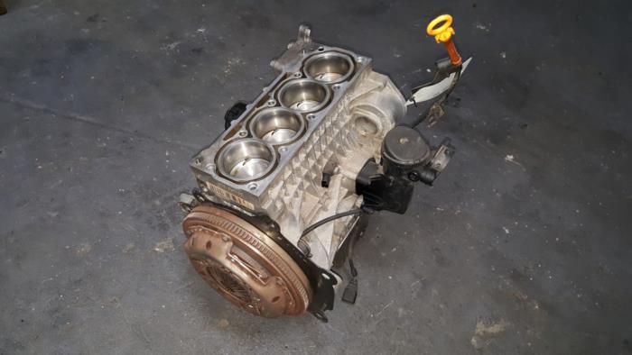 Used Engine crankcase Skoda Octavia Price € 121,00 Inclusive VAT offered by AKAS Automaterialen