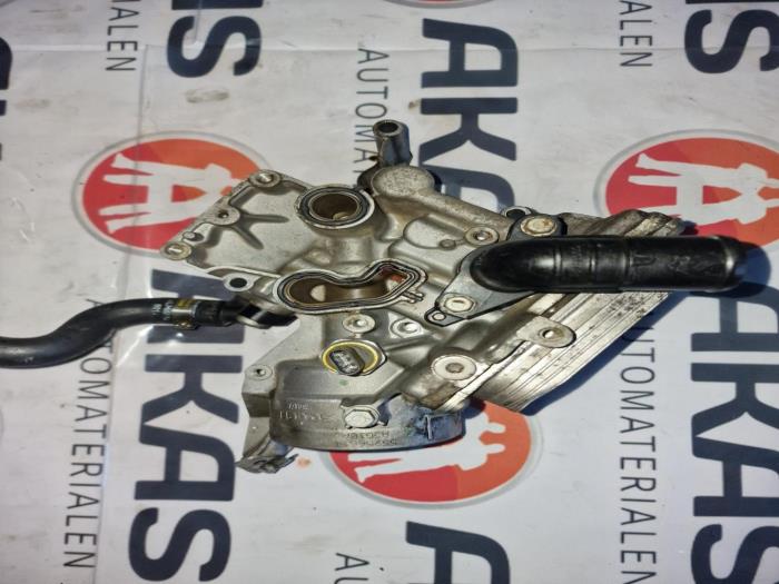Begagnade Oljefilterhus Opel Corsa Pris € 48,40 Inklusive moms erbjuds av AKAS Automaterialen