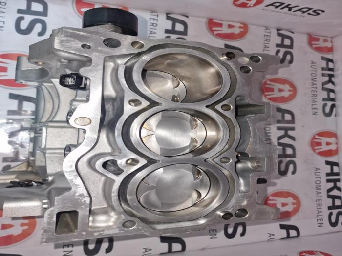 Used Engine crankcase Volkswagen Polo Price € 544,50 Inclusive VAT offered by AKAS Automaterialen