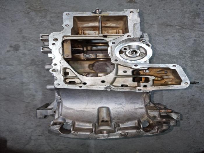 Gebrauchte Motor Unterblock Citroen C3 Preis € 302,50 Mit Mehrwertsteuer angeboten von AKAS Automaterialen