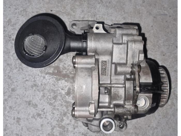 Begagnade Oljepump Citroen BX Pris € 181,50 Inklusive moms erbjuds av AKAS Automaterialen (acceptatie)