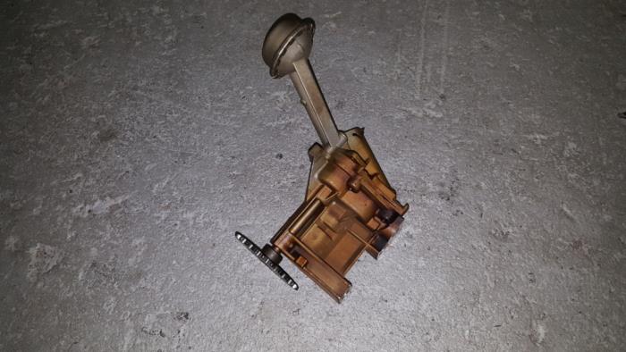 Gebrauchte Ölpumpe Citroen BX Preis € 36,30 Mit Mehrwertsteuer angeboten von AKAS Automaterialen (acceptatie)