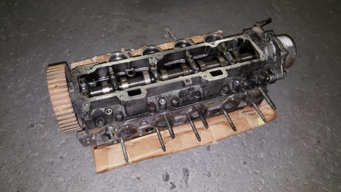 Begagnade Topplock Citroen BX Pris € 151,25 Inklusive moms erbjuds av AKAS Automaterialen (acceptatie)