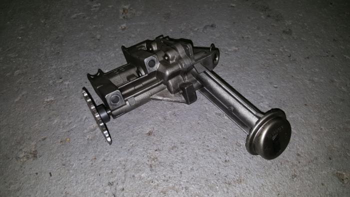 Gebrauchte Ölpumpe Citroen BX Preis € 48,40 Mit Mehrwertsteuer angeboten von AKAS Automaterialen (acceptatie)