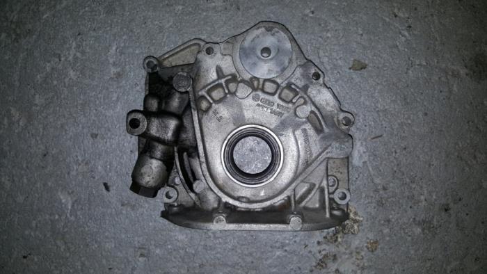 Gebrauchte Ölpumpe Citroen BX Preis € 60,50 Mit Mehrwertsteuer angeboten von AKAS Automaterialen (acceptatie)