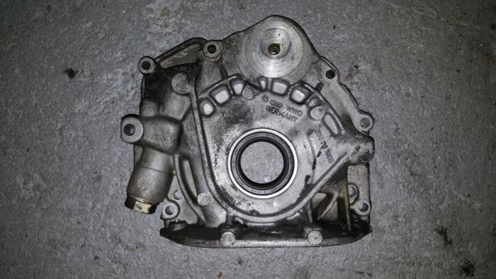 Gebrauchte Ölpumpe Citroen BX Preis € 60,50 Mit Mehrwertsteuer angeboten von AKAS Automaterialen (acceptatie)