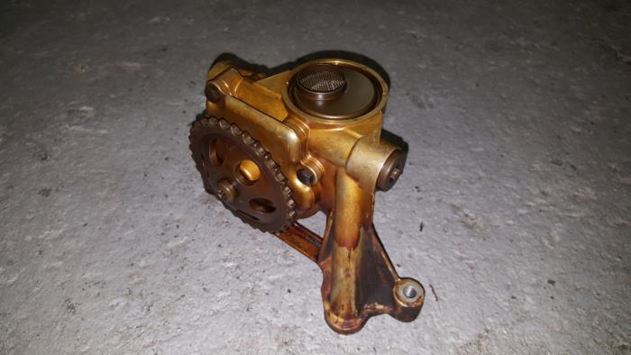 Gebrauchte Ölpumpe Citroen BX Preis € 48,40 Mit Mehrwertsteuer angeboten von AKAS Automaterialen (acceptatie)