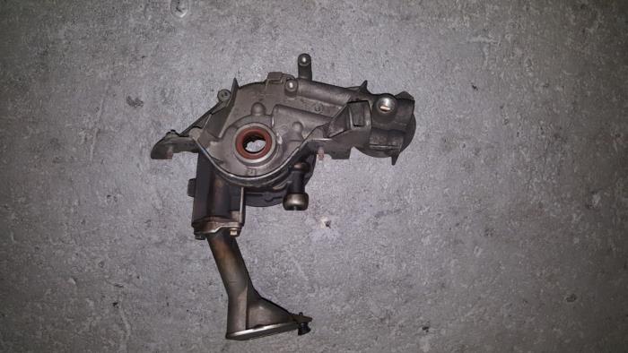 Gebrauchte Ölpumpe Citroen BX Preis € 48,40 Mit Mehrwertsteuer angeboten von AKAS Automaterialen (acceptatie)