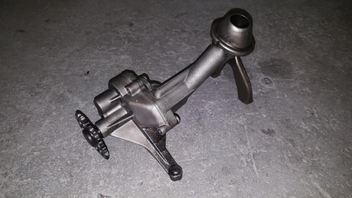 Gebrauchte Ölpumpe Citroen BX Preis € 48,40 Mit Mehrwertsteuer angeboten von AKAS Automaterialen (acceptatie)