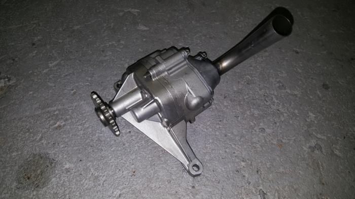 Gebrauchte Ölpumpe Citroen BX Preis € 60,50 Mit Mehrwertsteuer angeboten von AKAS Automaterialen (acceptatie)