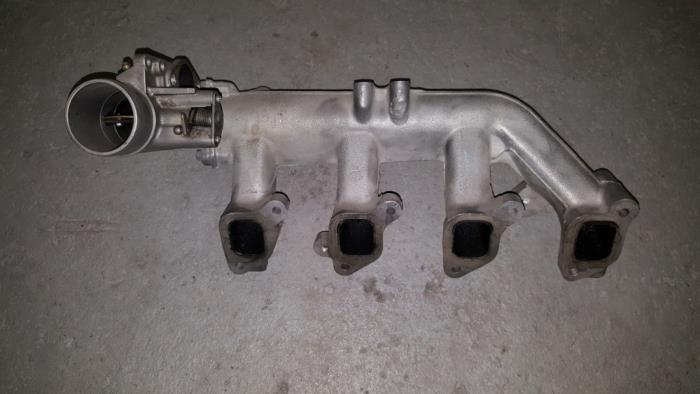 Używane Kolektor dolotowy Citroen BX Cena € 36,30 Z VAT oferowane przez AKAS Automaterialen (acceptatie)
