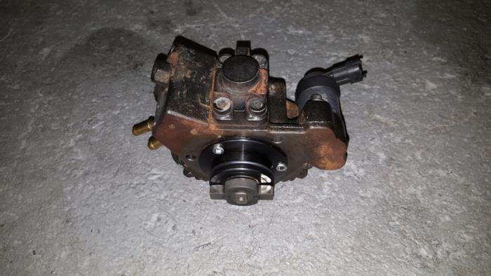 Used Diesel pump Citroen BX Price € 121,00 Inclusive VAT offered by AKAS Automaterialen (acceptatie)