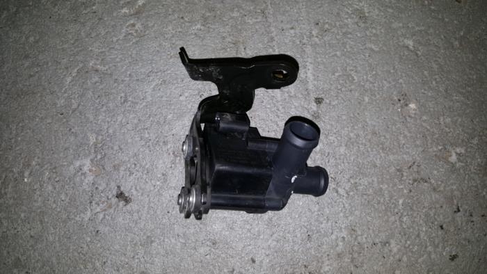 Begagnade Vattenpump Citroen BX Pris € 60,50 Inklusive moms erbjuds av AKAS Automaterialen (acceptatie)