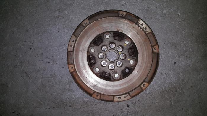 Gebrauchte Schwungrad Citroen BX Preis € 90,75 Mit Mehrwertsteuer angeboten von AKAS Automaterialen (acceptatie)