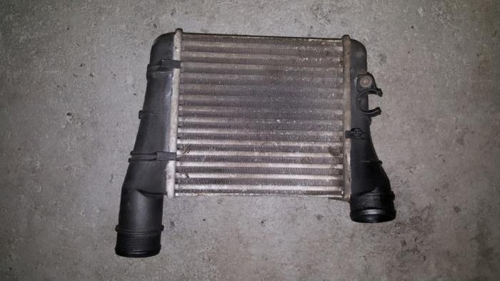 Usados Intercooler Citroen BX Precio € 36,30 IVA incluido ofrecido por AKAS Automaterialen (acceptatie)
