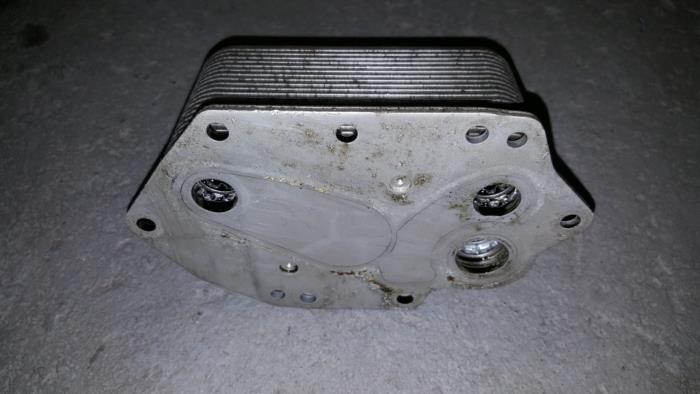 Gebrauchte Ölkühler Citroen BX Preis € 48,40 Mit Mehrwertsteuer angeboten von AKAS Automaterialen (acceptatie)