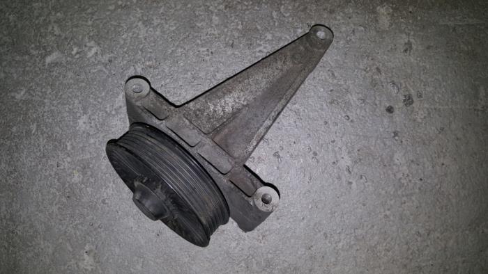 Gebrauchte Spanrolle multiriem Citroen BX Preis € 42,35 Mit Mehrwertsteuer angeboten von AKAS Automaterialen (acceptatie)