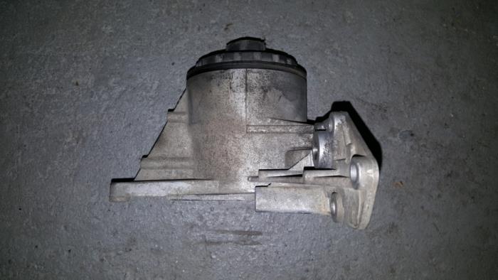 Gebrauchte Ölfiltergehäuse Citroen BX Preis € 60,50 Mit Mehrwertsteuer angeboten von AKAS Automaterialen (acceptatie)