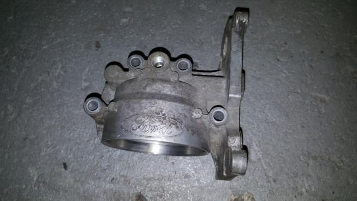 Gebrauchte Ölfiltergehäuse Citroen BX Preis € 60,50 Mit Mehrwertsteuer angeboten von AKAS Automaterialen (acceptatie)